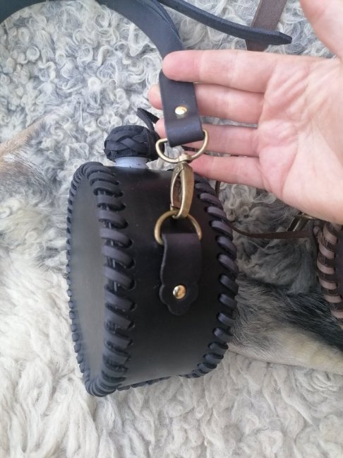 Plastová čutora - Western 0,75l - Barva: Černá