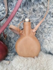 Skleněná obšívaná lahev 500 ml